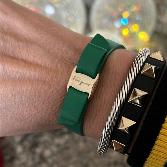 Salvatore Ferragamo Green Leather Bracelet - Picture 2 of 7